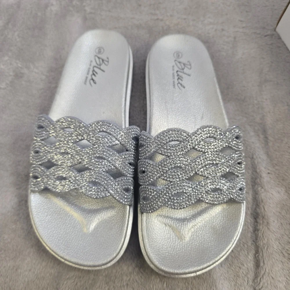 Blue Suede Shoes Womens Silver Rhinestone Platform Slide Sandals Size 6 - Picture 9 of 9